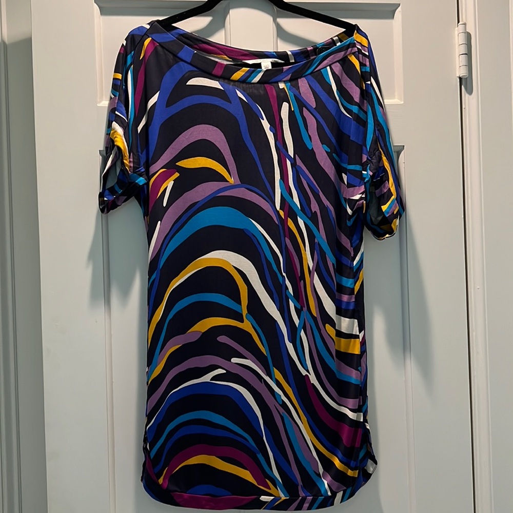 DVF size 2 knee length summer dress